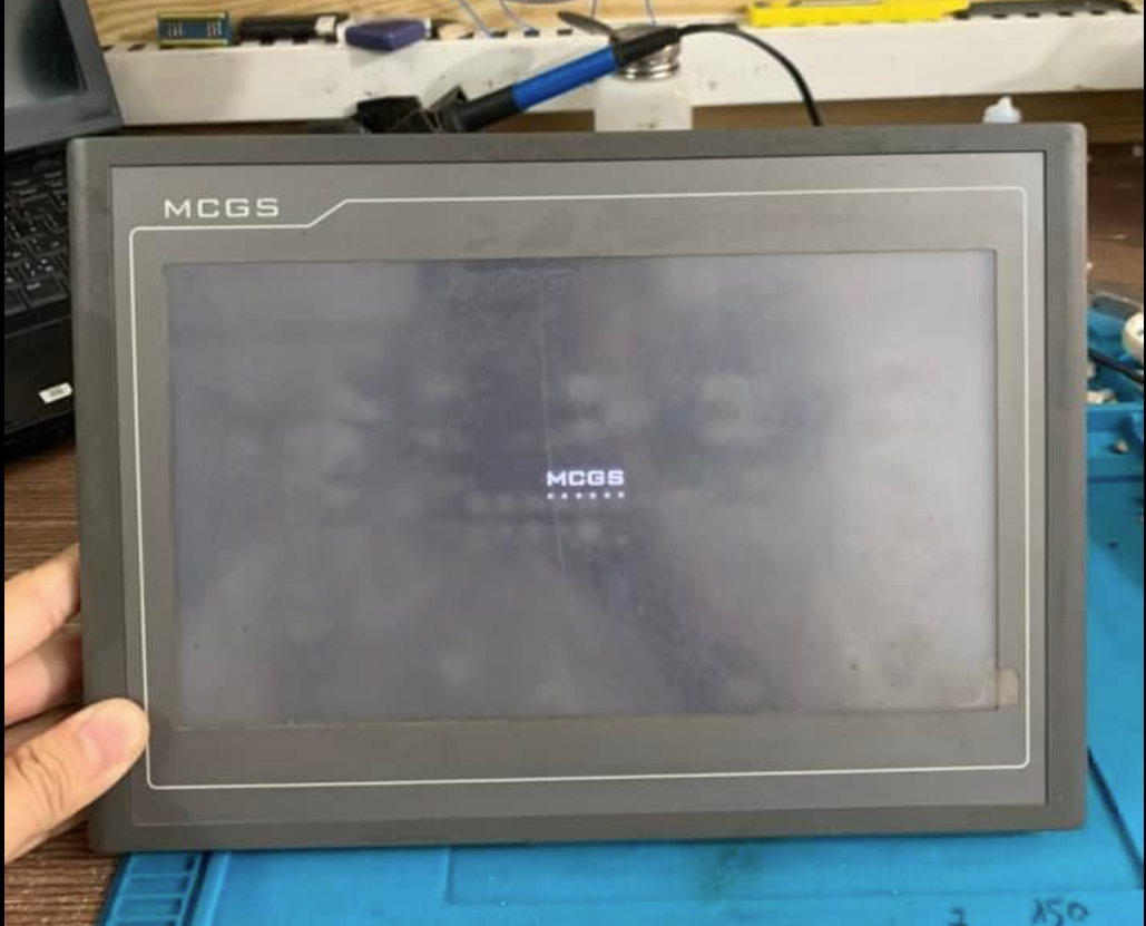 Dịch Vụ Sửa Màn Hình HMI MCGS Chuyên Nghiệp – Uy Tín Hàng Đầu