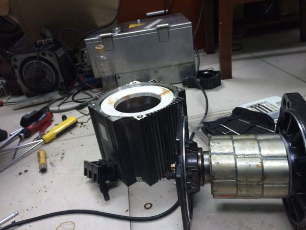 Dịch Vụ Sửa Motor Servo Yaskawa SGMSV- Giải Pháp Toàn Diện, Uy Tín, Chuyên Nghiệp