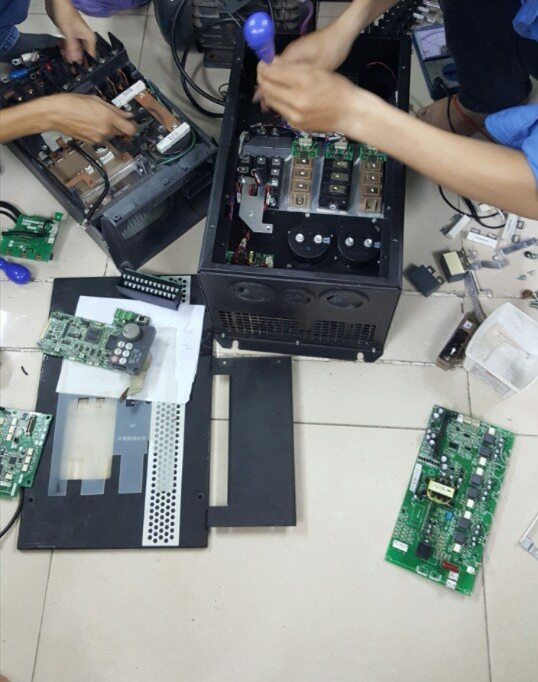 Biến tần Mitsubishi báo lỗi và Cách Sửa Chữa Để Biến Tần Hoạt động trở lại